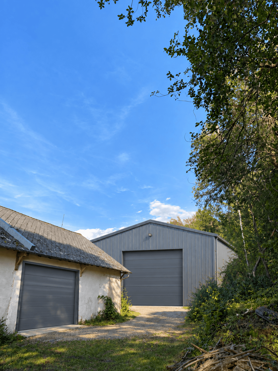 Příjezd 2 s odstraněním navazující části budovy